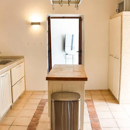 Cozy Family With Pool & Vineyard Views In * Marsaxlokk